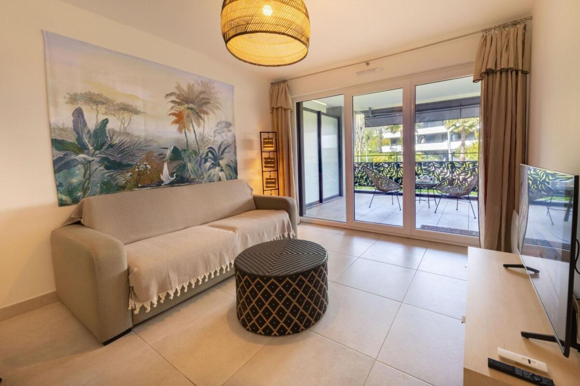 06Ah - Superb Waterfront T2 - Swimming Pool Διαμέρισμα Villeneuve-Loubet Εξωτερικό φωτογραφία